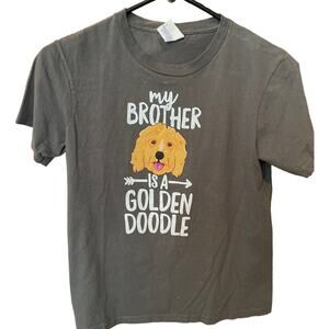 PORT and COMPANY Gray T-shirt Golden Dog Unisex Sz M Gently used